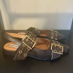 Steve Madden Graya Flats